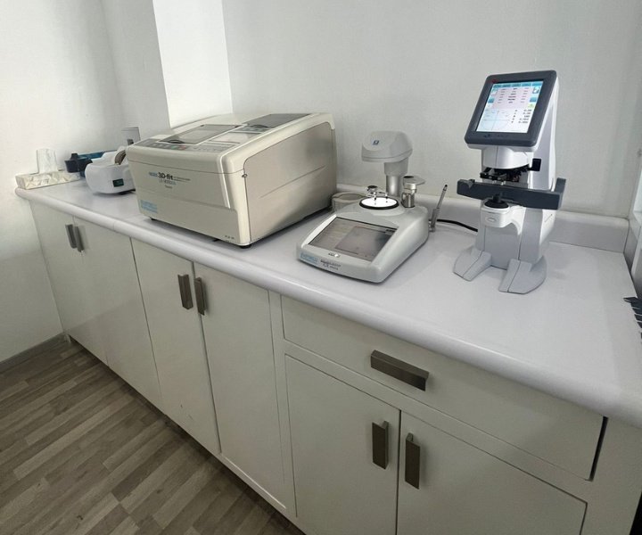 laboratorio óptico en Ensenada